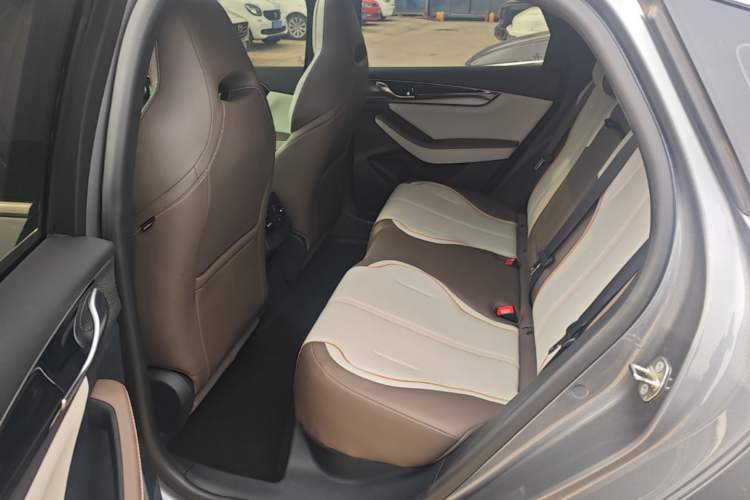 Used BYD Qin PLUS 2024 Honor Edition EV 420KM Beyond Model Left Rear Seat