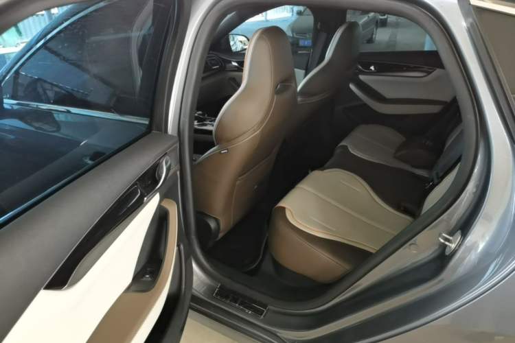 Used BYD Qin PLUS 2024 Honor Edition EV 420KM Beyond Model Left Rear Seat