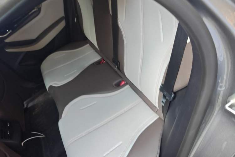 Used BYD Qin PLUS 2024 HONOR Edition DM-i 55KM Leading Model Left Rear Seat