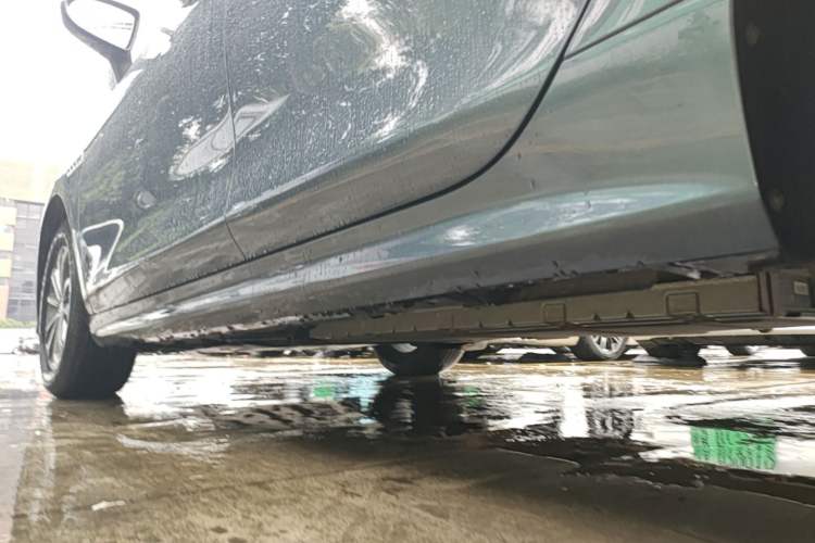 Used BYD Qin PLUS 2024 HONOR Edition DM-i 55KM Leading Model Left Side Sill