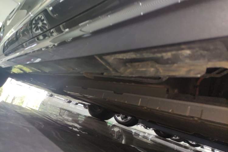 Used BYD Qin PLUS 2024 HONOR Edition DM-i 55KM Leading Model Left Side Sill