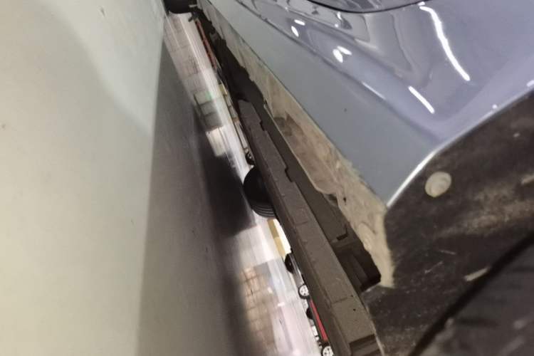 Used BYD Qin PLUS 2024 HONOR Edition DM-i 55KM Leading Model Left Side Sill