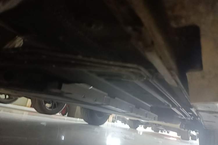 Used BYD Qin PLUS 2024 HONOR Edition DM-i 55KM Leading Model Left Side Sill