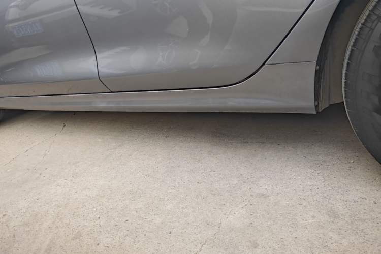 Used BYD Qin PLUS 2024 HONOR Edition DM-i 55KM Leading Model Left Side Sill
