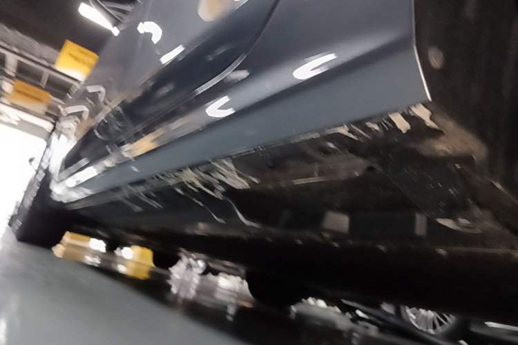 Used BYD Qin PLUS 2024 Honor Edition EV 420KM Leading Model Left Side Sill