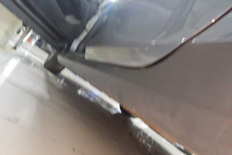 Used BYD Qin PLUS 2024 HONOR Edition DM-i 55KM Leading Model Left Side Sill