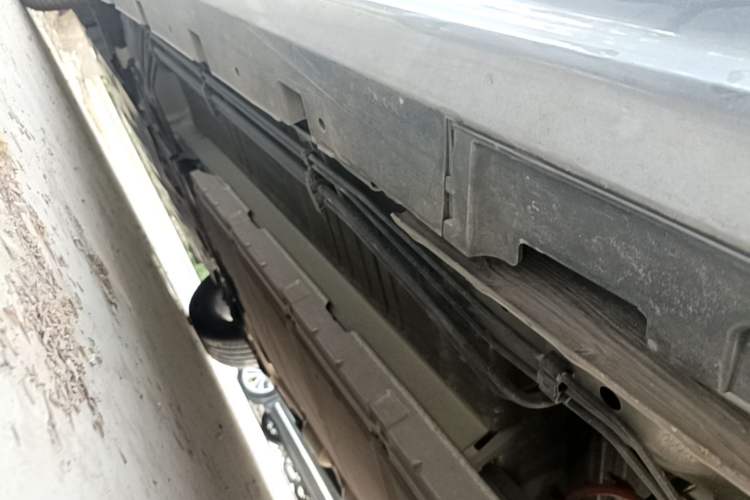 Used BYD Qin PLUS 2024 HONOR Edition DM-i 55KM Leading Model Left Side Sill