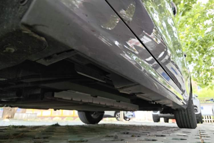 Used BYD Qin PLUS 2024 HONOR Edition DM-i 55KM Leading Model Left Side Sill