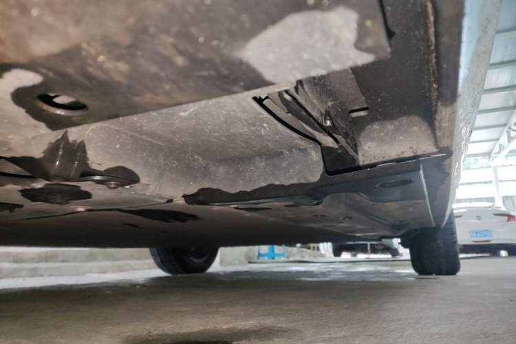 Used BYD Qin PLUS 2024 Honor Edition EV 510KM Leading Model Left Side Sill