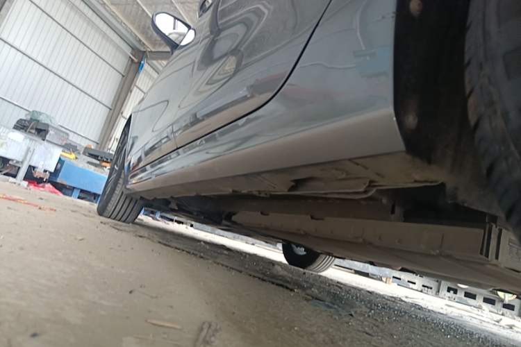 Used BYD Qin PLUS 2024 HONOR Edition DM-i 55KM Leading Model Left Side Sill