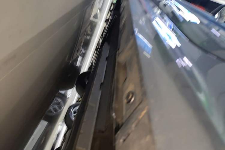 Used BYD Qin PLUS 2024 HONOR Edition DM-i 55KM Leading Model Left Side Sill