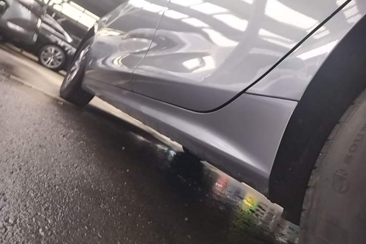 Used BYD Qin PLUS 2024 HONOR Edition DM-i 55KM Leading Model Left Side Sill