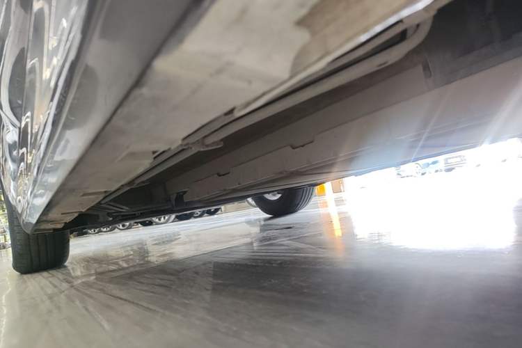 Used BYD Qin PLUS 2024 HONOR Edition DM-i 55KM Leading Model Left Side Sill