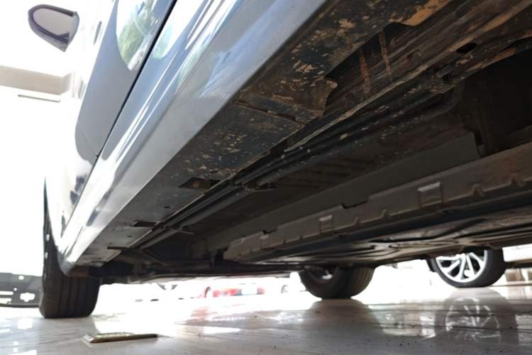 Used BYD Qin PLUS 2024 HONOR Edition DM-i 55KM Leading Model Left Side Sill