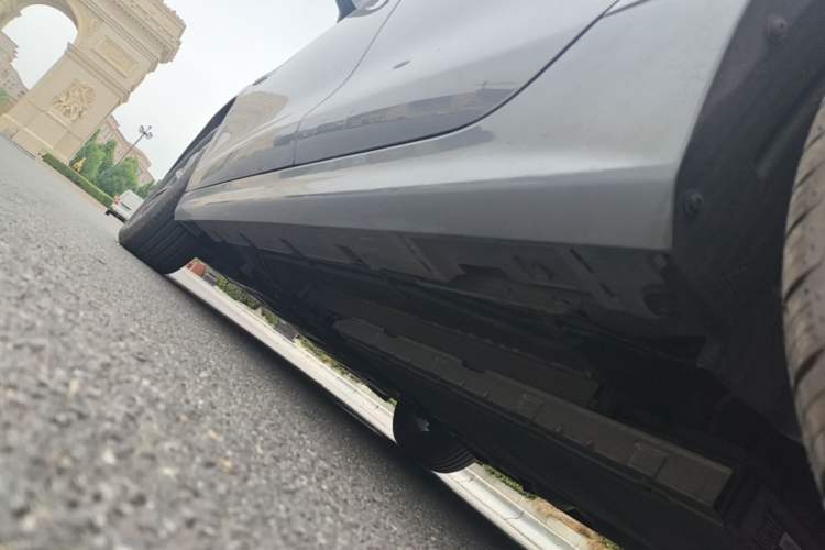 Used BYD Qin PLUS 2024 HONOR Edition DM-i 55KM Leading Model Left Side Sill