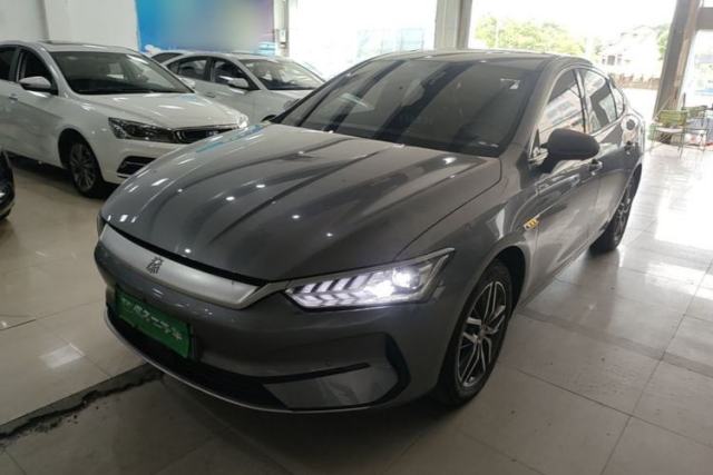 Used BYD Qin PLUS 2024 Honor Edition EV 420KM Beyond Model