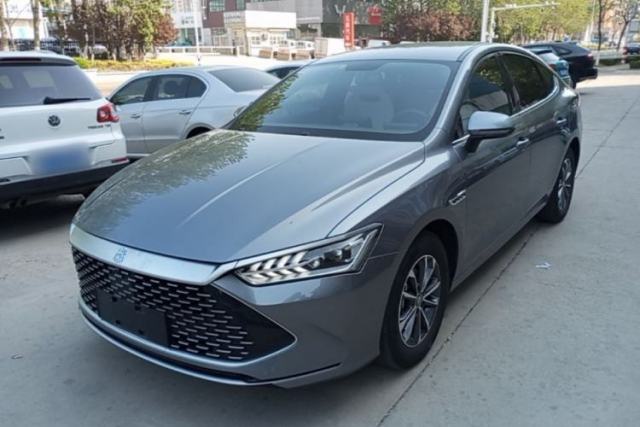 Used BYD Qin PLUS 2024 HONOR Edition DM-i 55KM Leading Model