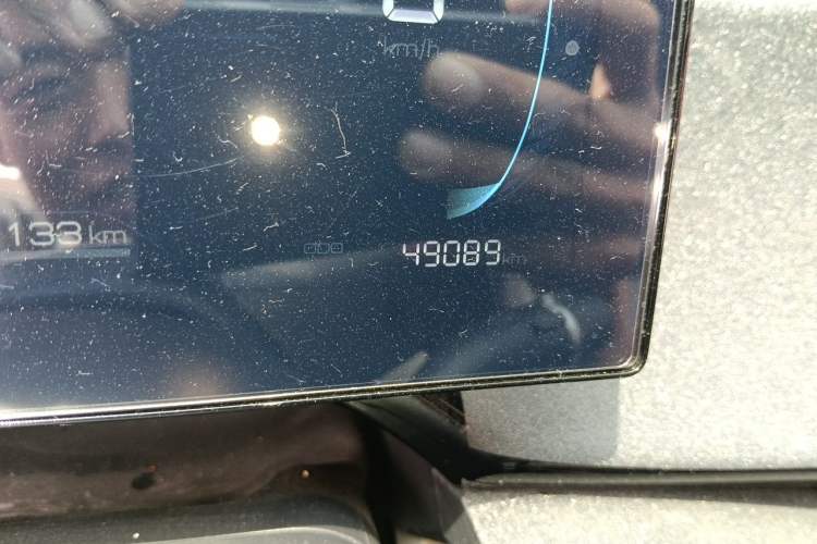 Used BYD Qin PLUS 2024 HONOR Edition DM-i 55KM Leading Model Odometer Close Up