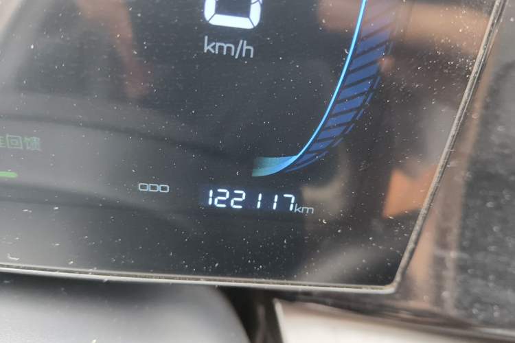 Used BYD Qin PLUS 2024 Honor Edition EV 510KM Leading Model Odometer Close Up