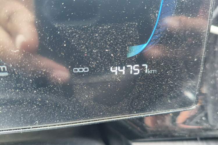 Used BYD Qin PLUS 2024 HONOR Edition DM-i 55KM Leading Model Odometer Close Up