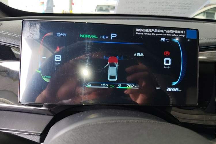 Used BYD Qin PLUS 2024 HONOR Edition DM-i 55KM Leading Model Odometer Close Up