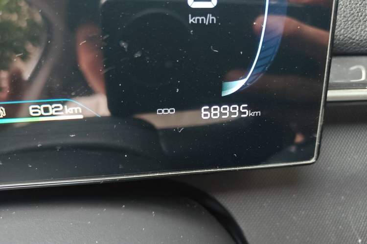 Used BYD Qin PLUS 2024 HONOR Edition DM-i 55KM Leading Model Odometer Close Up