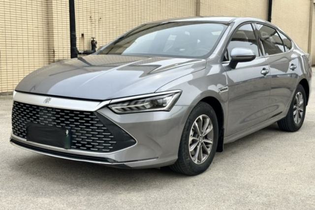 Used BYD Qin PLUS 2024 HONOR Edition DM-i 55KM Leading Model