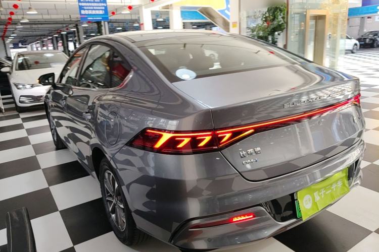 Used BYD Qin PLUS 2024 HONOR Edition DM-i 55KM Leading Model Rear Left 45 Deg