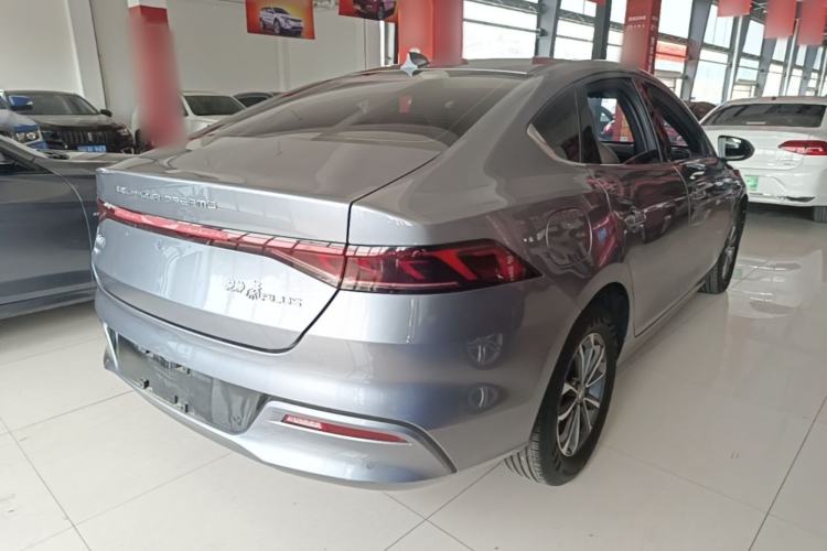 Used BYD Qin PLUS 2024 HONOR Edition DM-i 55KM Leading Model Rear Right 45 Deg
