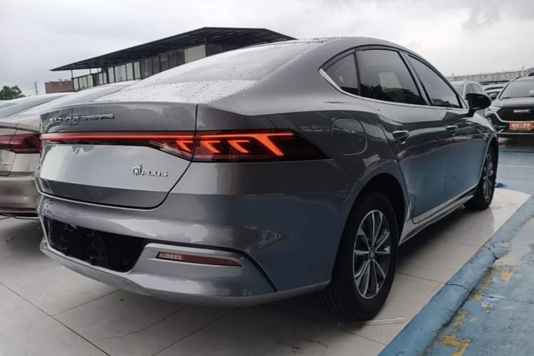 Used BYD Qin PLUS 2024 HONOR Edition DM-i 55KM Leading Model Rear Right 45 Deg