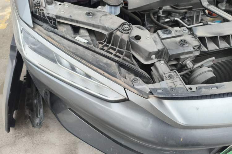 Used BYD Qin PLUS 2024 Honor Edition EV 420KM Leading Model Right Front Headlight