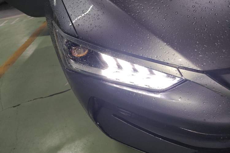 Used BYD Qin PLUS 2024 Honor Edition EV 420KM Leading Model Right Front Headlight