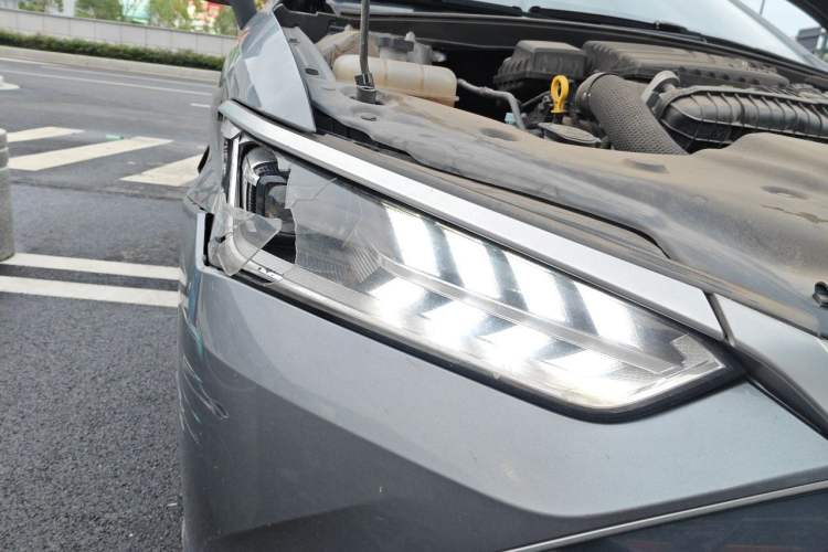 Used BYD Qin PLUS 2024 HONOR Edition DM-i 55KM Leading Model Right Front Headlight