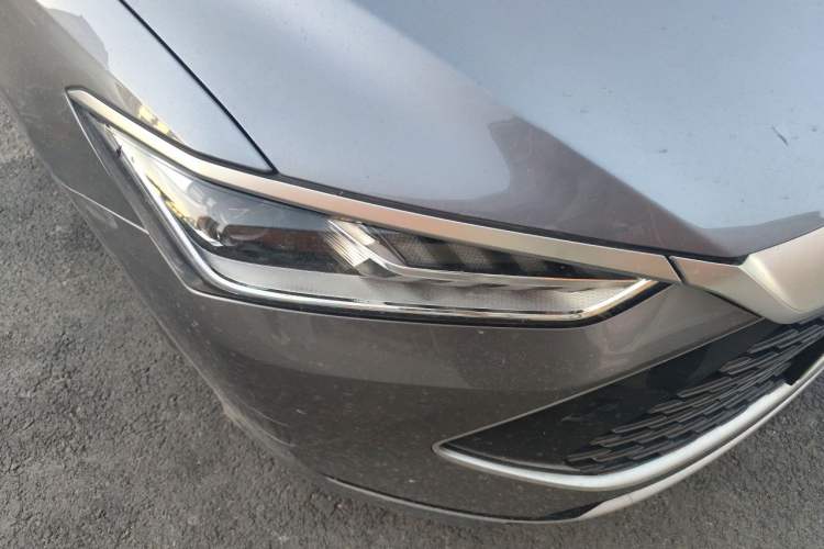 Used BYD Qin PLUS 2024 HONOR Edition DM-i 55KM Leading Model Right Front Headlight