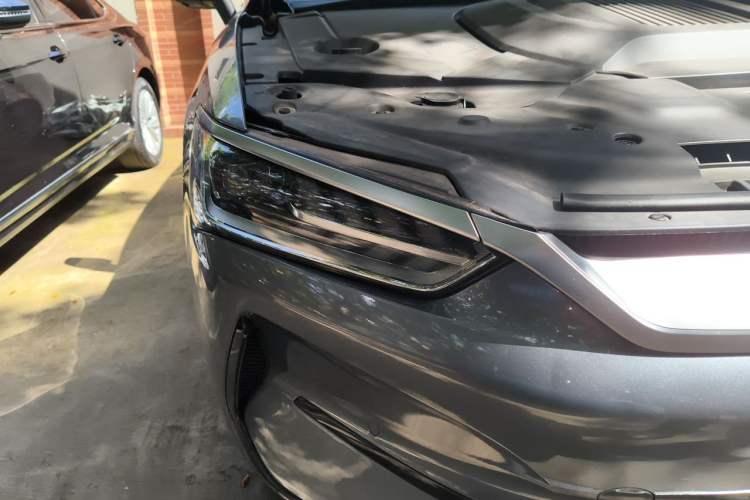 Used BYD Qin PLUS 2024 Honor Edition EV 510KM Beyond Model Right Front Headlight