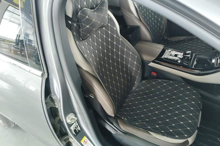 Used BYD Qin PLUS 2024 HONOR Edition DM-i 55KM Leading Model Right Front Seat