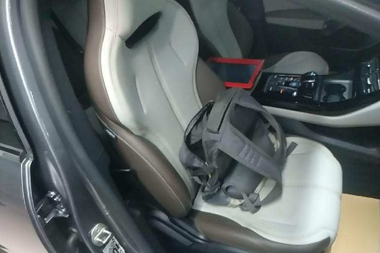 Used BYD Qin PLUS 2024 HONOR Edition DM-i 55KM Leading Model Right Front Seat