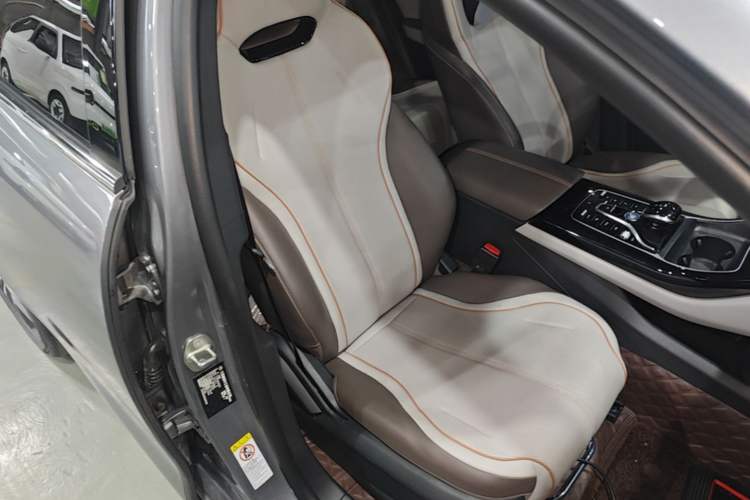 Used BYD Qin PLUS 2024 Honor Edition EV 510KM Beyond Model Right Front Seat