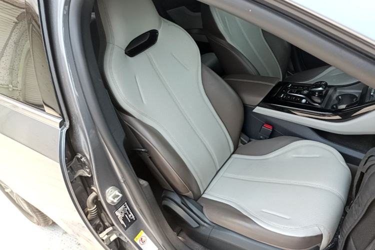 Used BYD Qin PLUS 2024 HONOR Edition DM-i 55KM Leading Model Right Front Seat