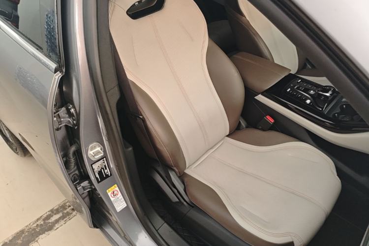 Used BYD Qin PLUS 2024 HONOR Edition DM-i 55KM Leading Model Right Front Seat