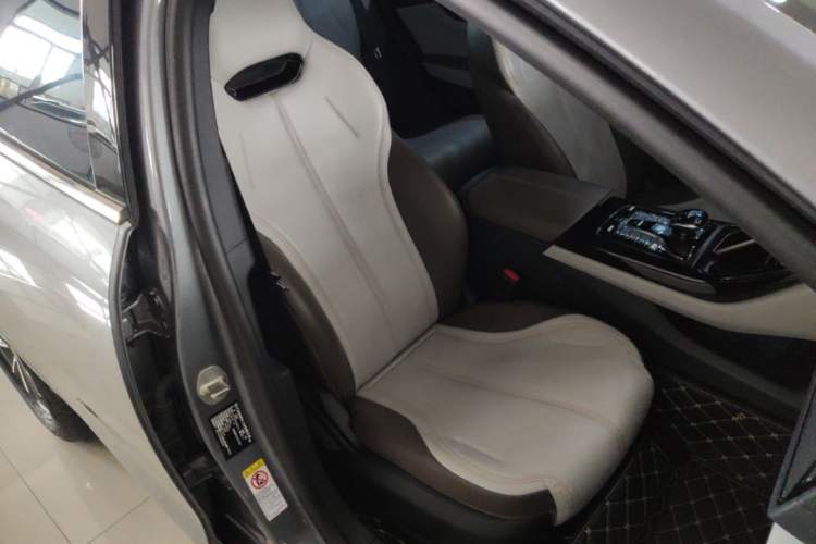 Used BYD Qin PLUS 2024 HONOR Edition DM-i 55KM Leading Model Right Front Seat