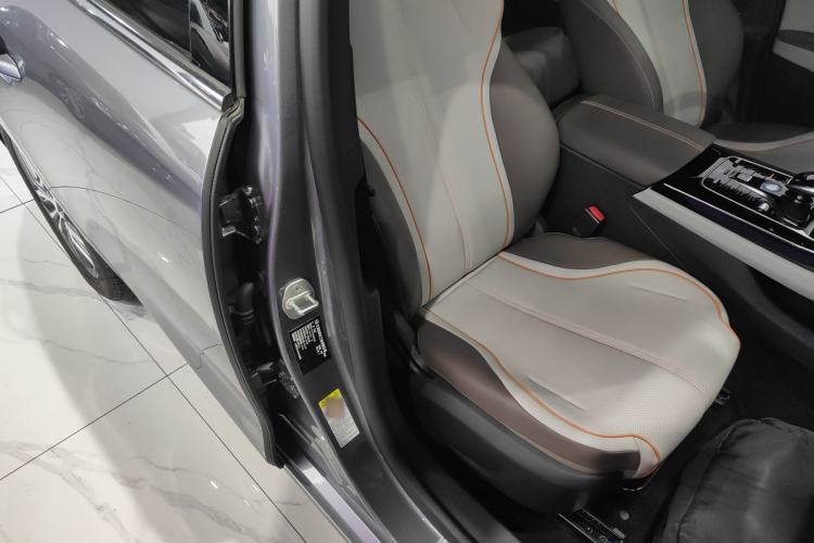 Used BYD Qin PLUS 2024 Honor Edition EV 510KM Beyond Model Right Front Seat