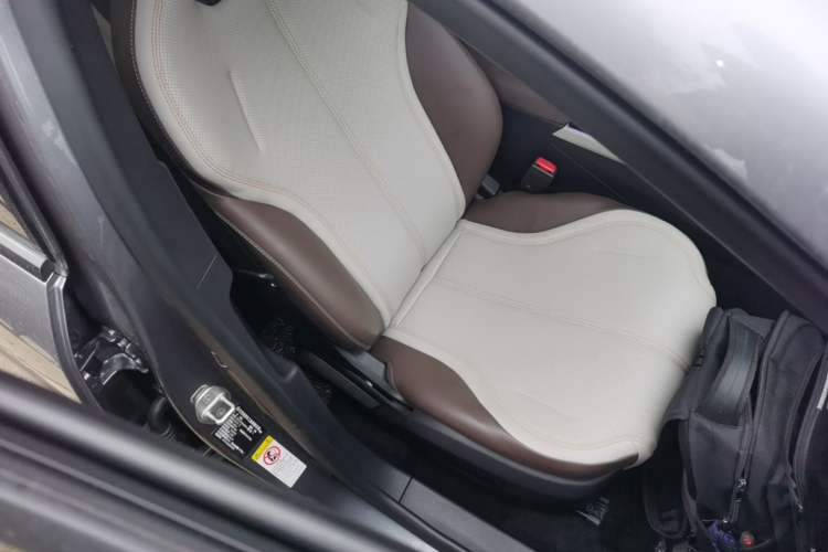 Used BYD Qin PLUS 2024 HONOR Edition DM-i 55KM Leading Model Right Front Seat