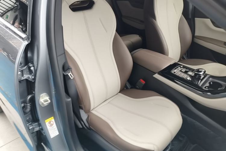 Used BYD Qin PLUS 2024 HONOR Edition DM-i 55KM Leading Model Right Front Seat