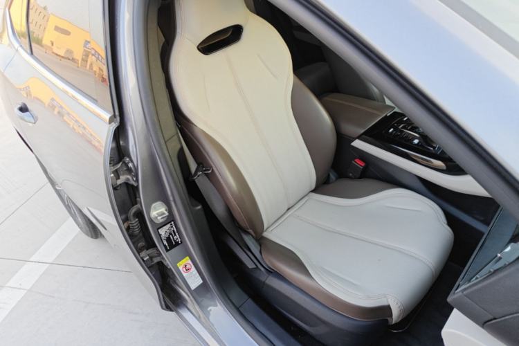 Used BYD Qin PLUS 2024 HONOR Edition DM-i 55KM Leading Model Right Front Seat