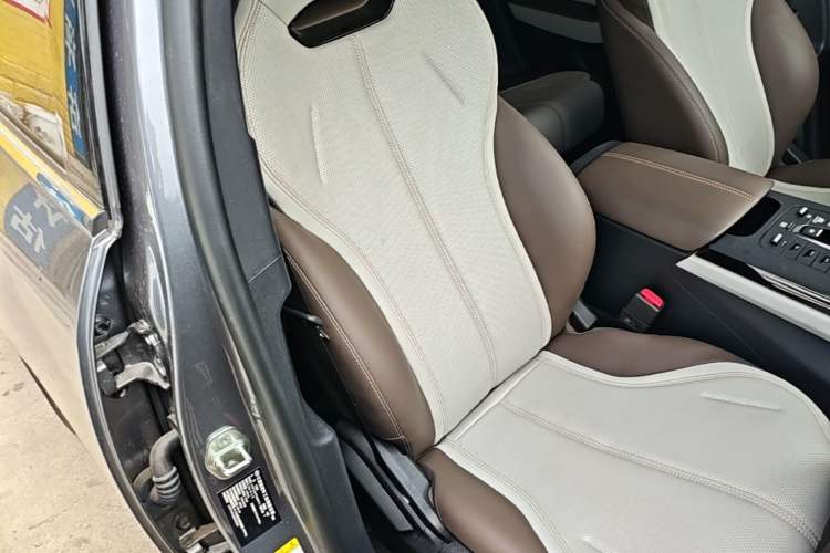 Used BYD Qin PLUS 2024 HONOR Edition DM-i 55KM Leading Model Right Front Seat