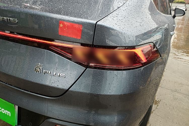 Used BYD Qin PLUS 2024 HONOR Edition DM-i 55KM Leading Model Right Rear Taillight