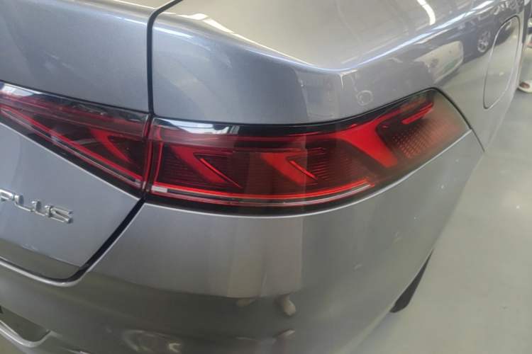 Used BYD Qin PLUS 2024 HONOR Edition DM-i 55KM Leading Model Right Rear Taillight