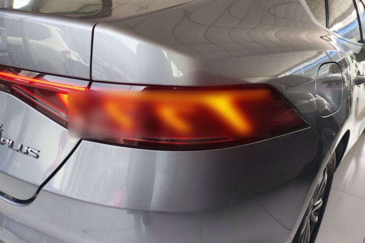 Used BYD Qin PLUS 2024 HONOR Edition DM-i 55KM Leading Model Right Rear Taillight