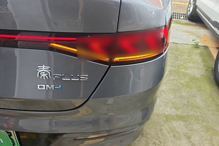 Used BYD Qin PLUS 2024 HONOR Edition DM-i 55KM Leading Model Right Rear Taillight